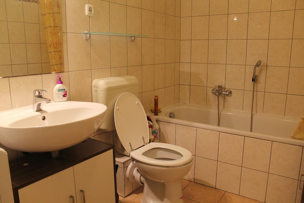 Erkel Apartment Budapest Szoba fotó